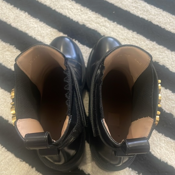 Black Gucci Platform Booties - Picture 4 of 7